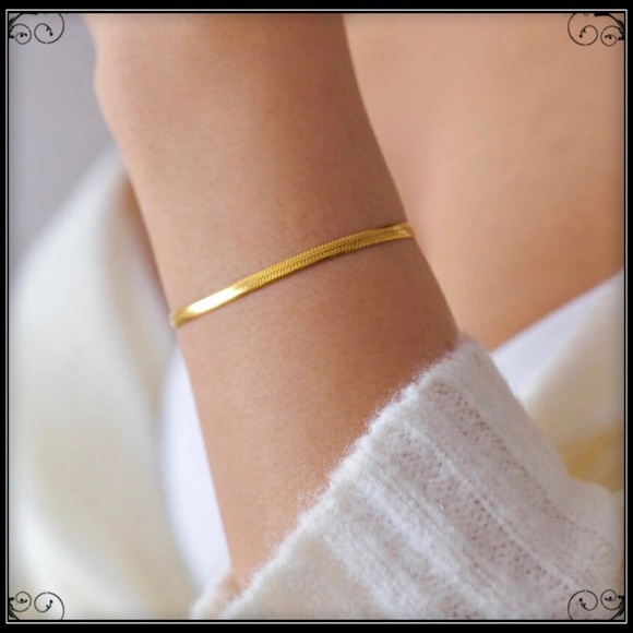 NEW 14k GOLD 2MM OMEGA CHAIN BRACELET DELICATE FOR SMALLER WRISTS - Picture 3 of 5